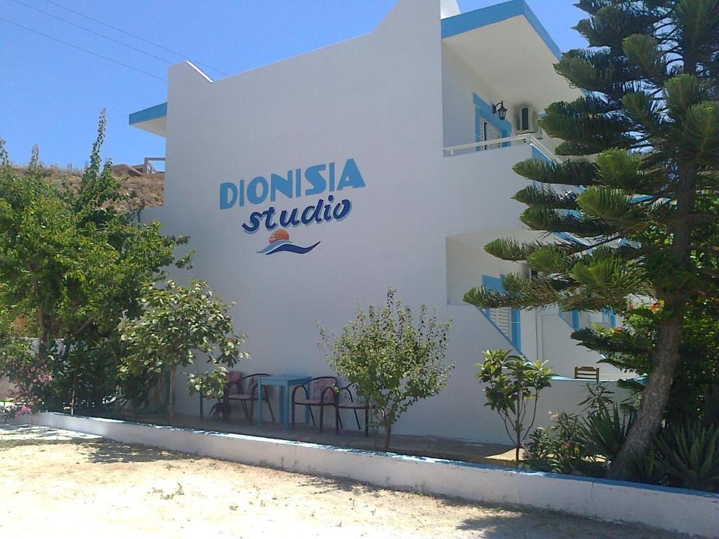 Dionysia Apartments Kéfalos Eksteriør billede